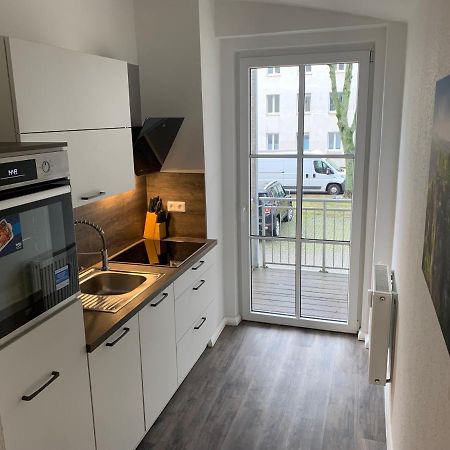 40 Qm Appartment Parkplatz, Balkon,Netflix, Prime Chemnitz Extérieur photo