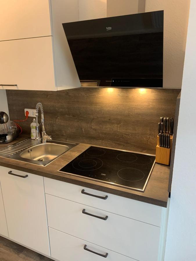 40 Qm Appartment Parkplatz, Balkon,Netflix, Prime Chemnitz Extérieur photo